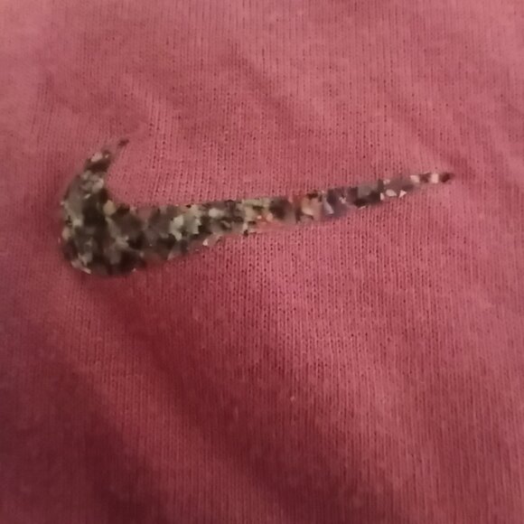 Lot of 2 items: Nike dri-fit leggings and drop tail muscle flowy tank - Picture 2 of 3